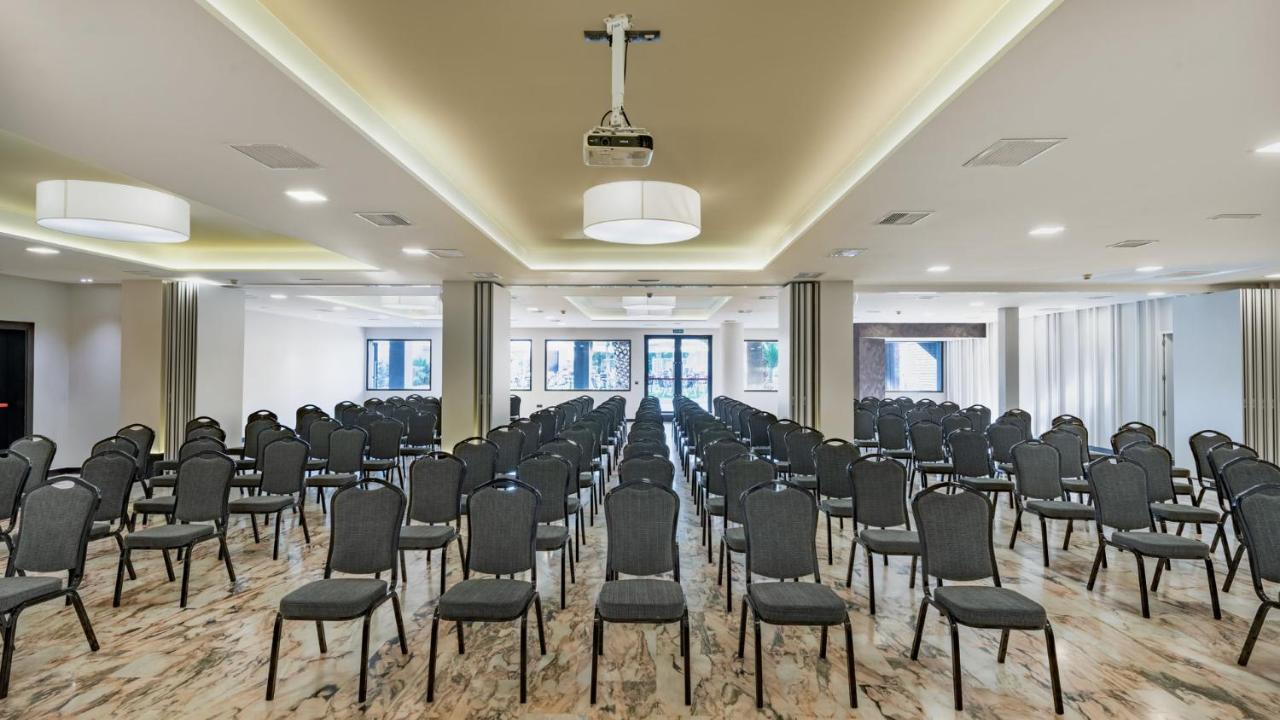 Hotel Parque Real Ciudad Real Kültér fotó