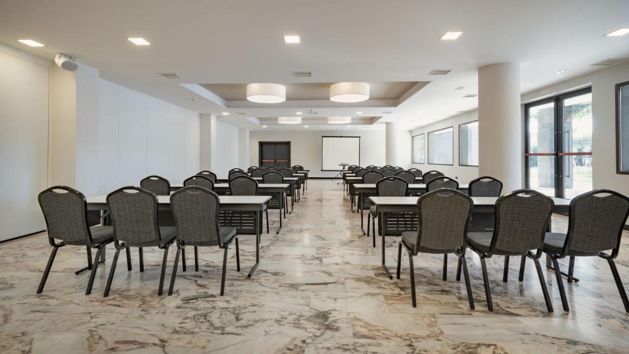 Hotel Parque Real Ciudad Real Kültér fotó